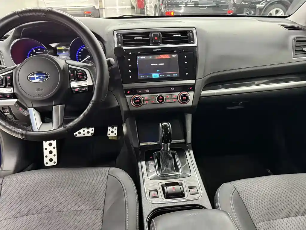 Subaru Outback 2016 — фото 14