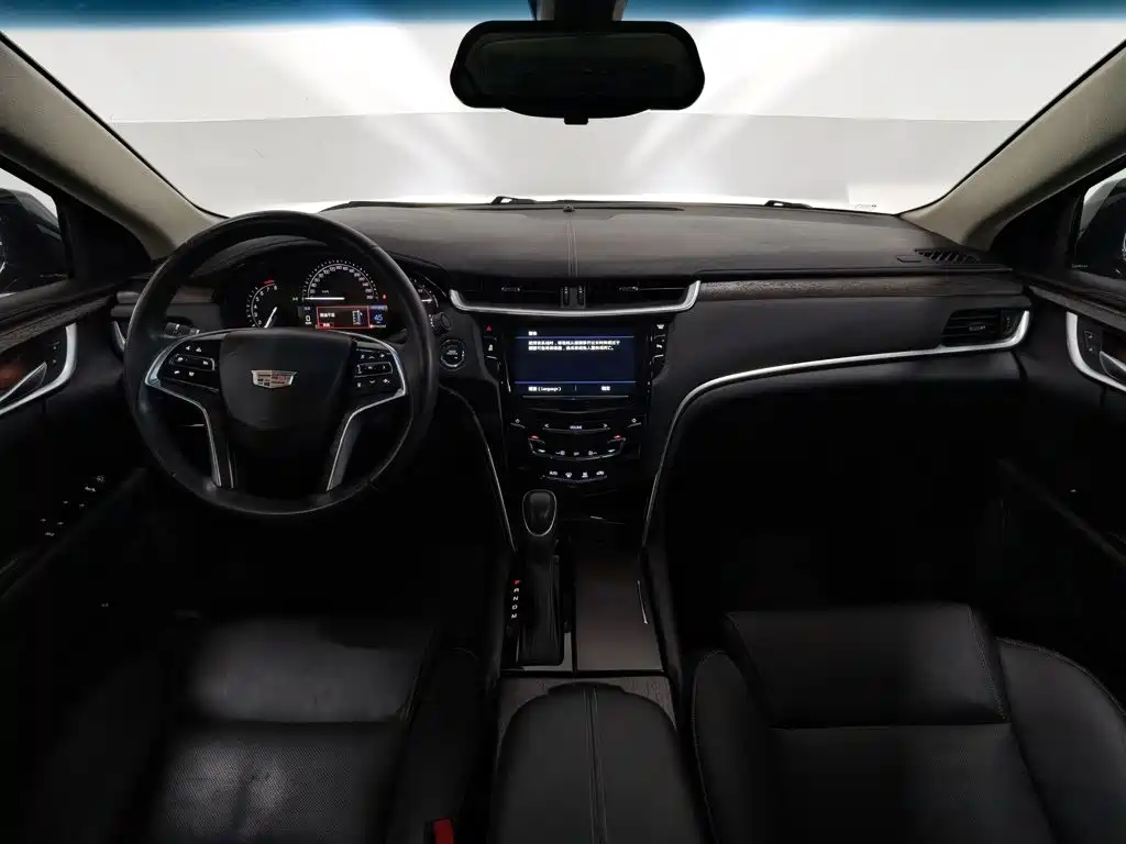 Cadillac XTS 2018 — фото 5