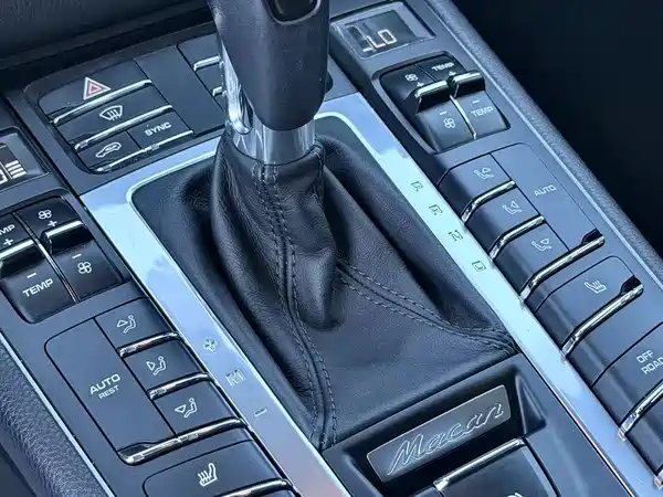 Porsche Macan 2016