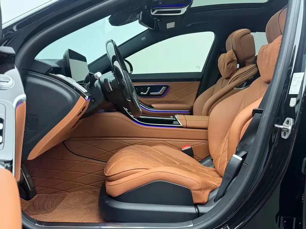Mercedes-Benz Maybach S-Class 2024 — фото 15