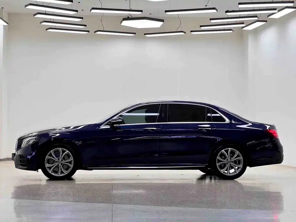 Mercedes-Benz E-Class 2020