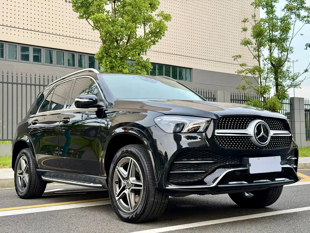 Mercedes-Benz GLE 2021 — фото 2