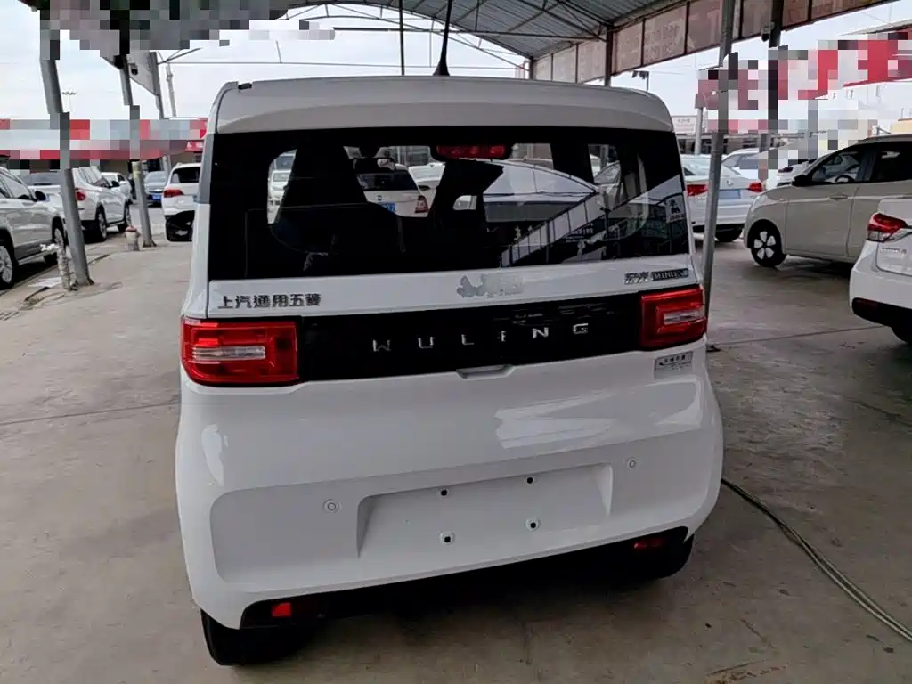 Wuling MINIEV 2021