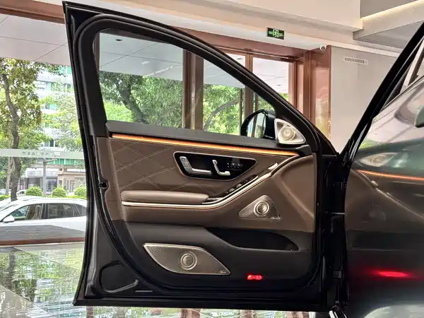 Mercedes-Benz Maybach S-Class 2022