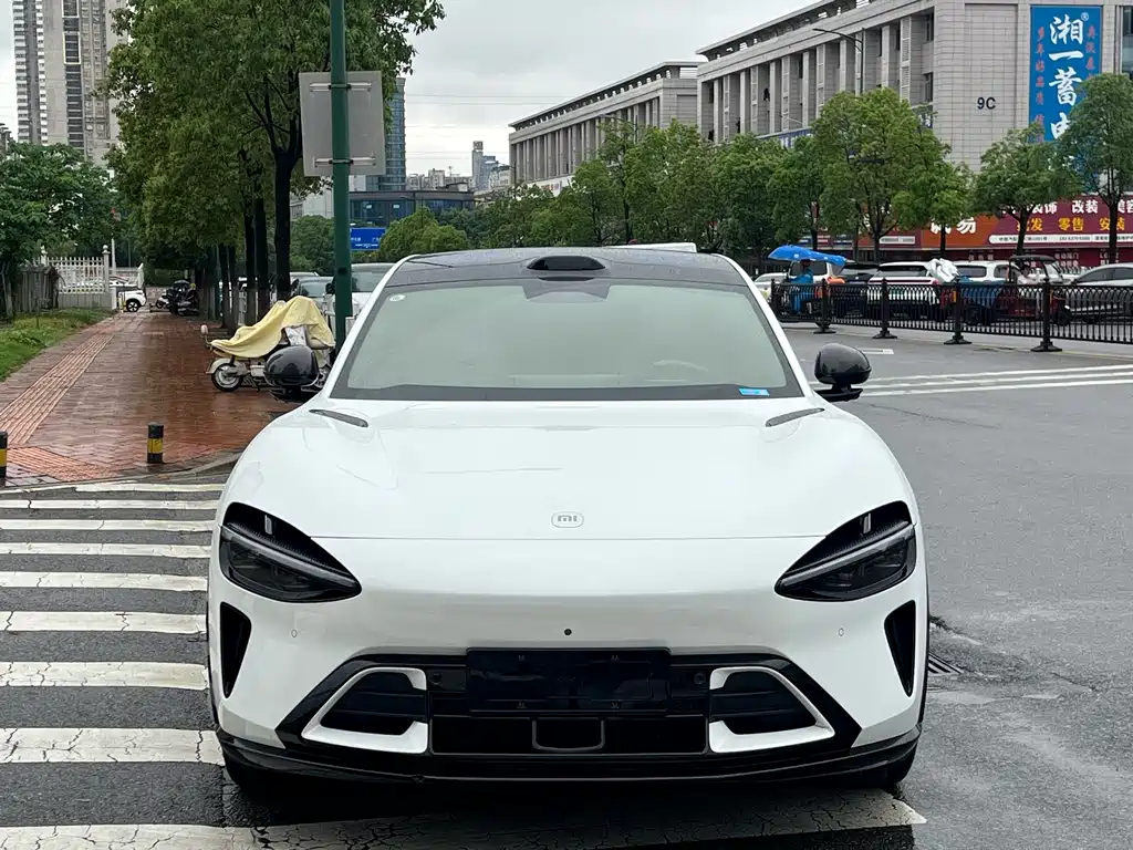Xiaomi YU7 2025 — фото 3