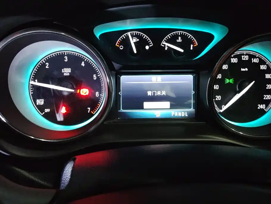 Buick Envision Plus 2015 — фото 14