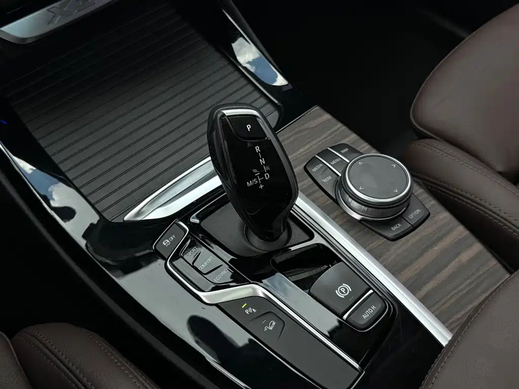 BMW X3 2020 — фото 19