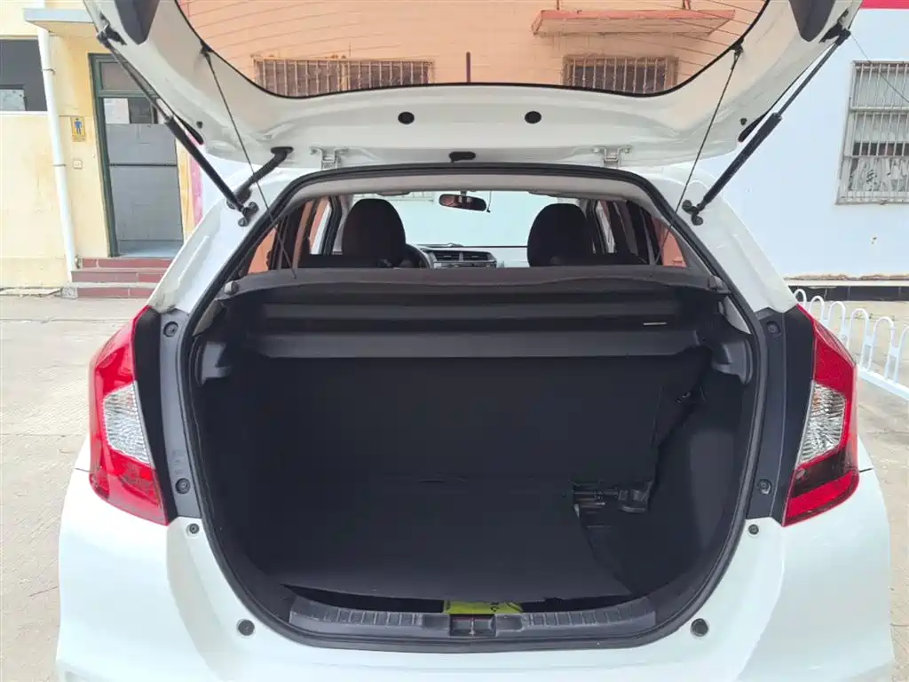 Honda Fit 2019 — фото 19