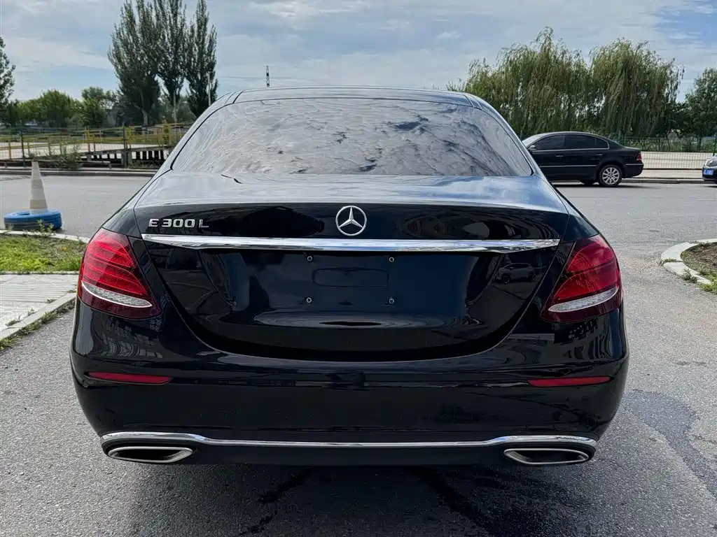 Mercedes-Benz E-Class 2020