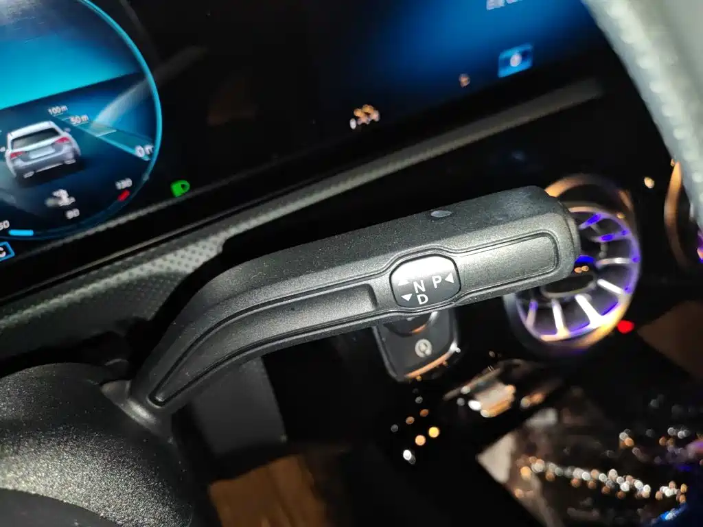 Mercedes-Benz A-Class 2022 — фото 10