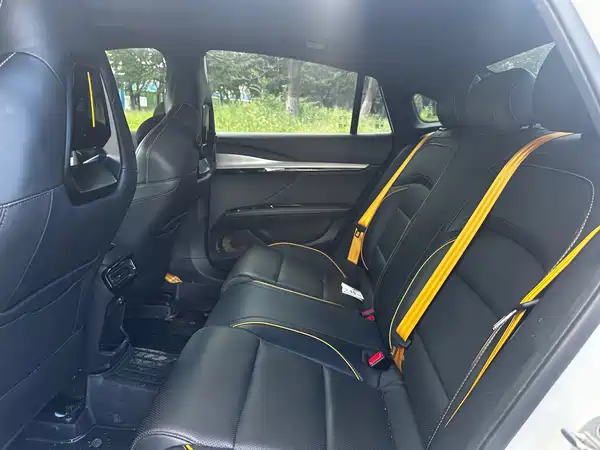 MG MG5 Scorpio 2022