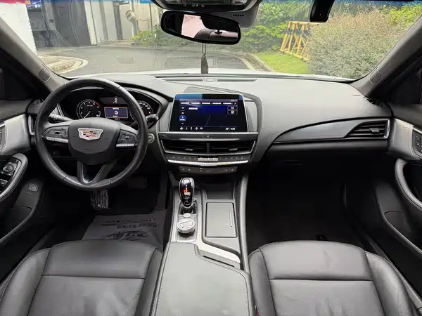 Cadillac CT5 2022