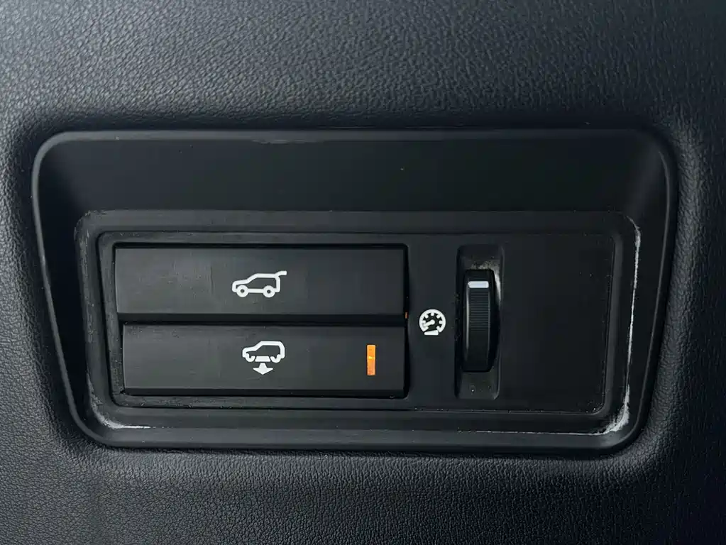Land Rover Range Rover 2015 — фото 18