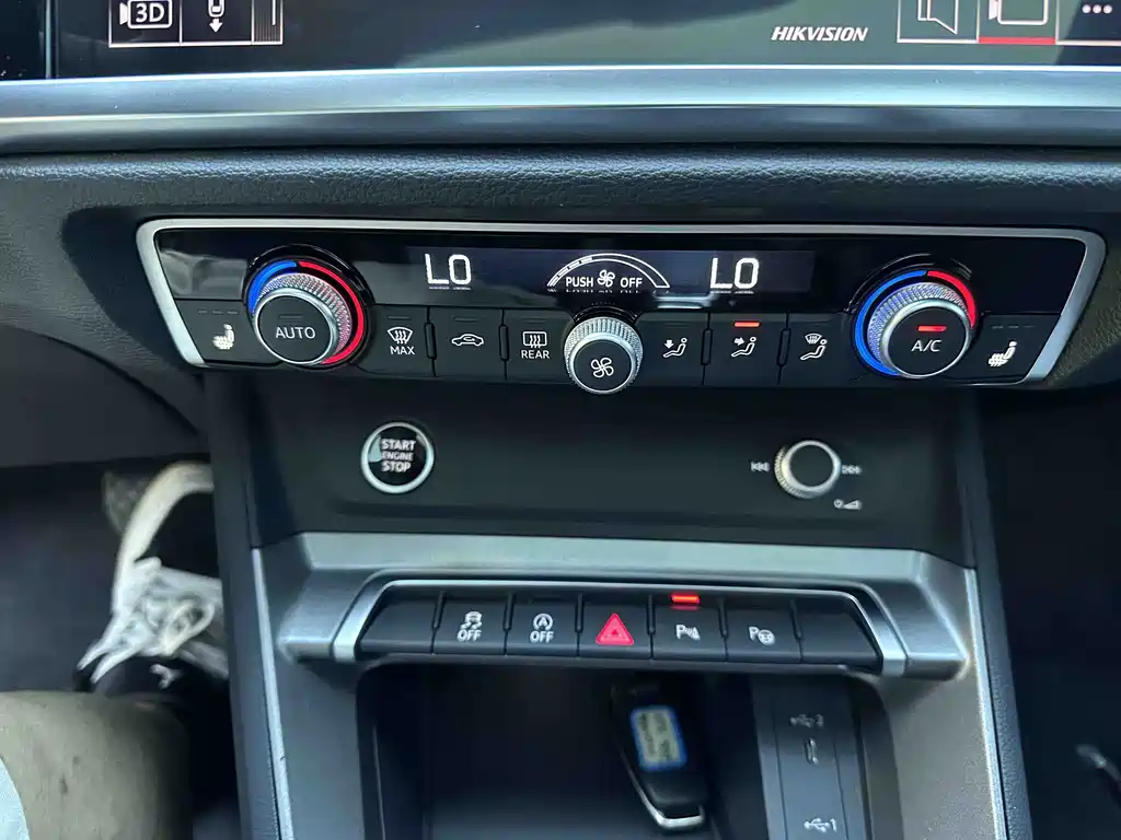 Audi Q3 2023 — фото 12