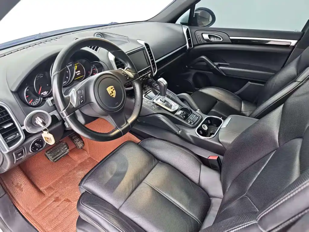 Porsche Cayenne 2014 — фото 4