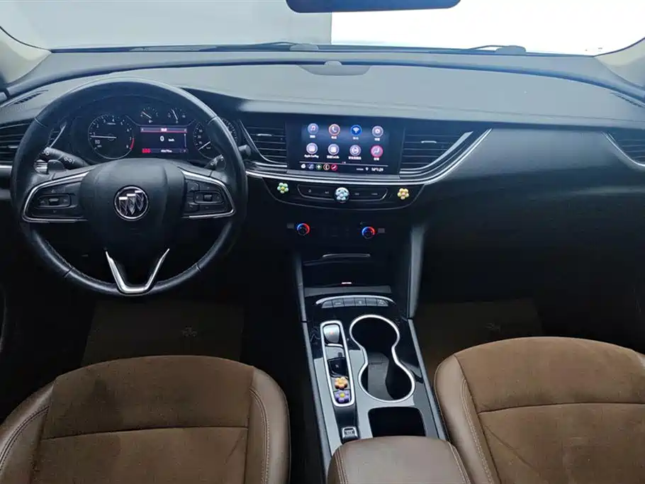 Buick Regal 2022 — фото 12