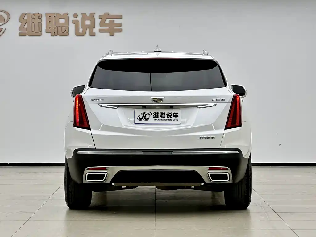 Cadillac XT5 2020 — фото 4