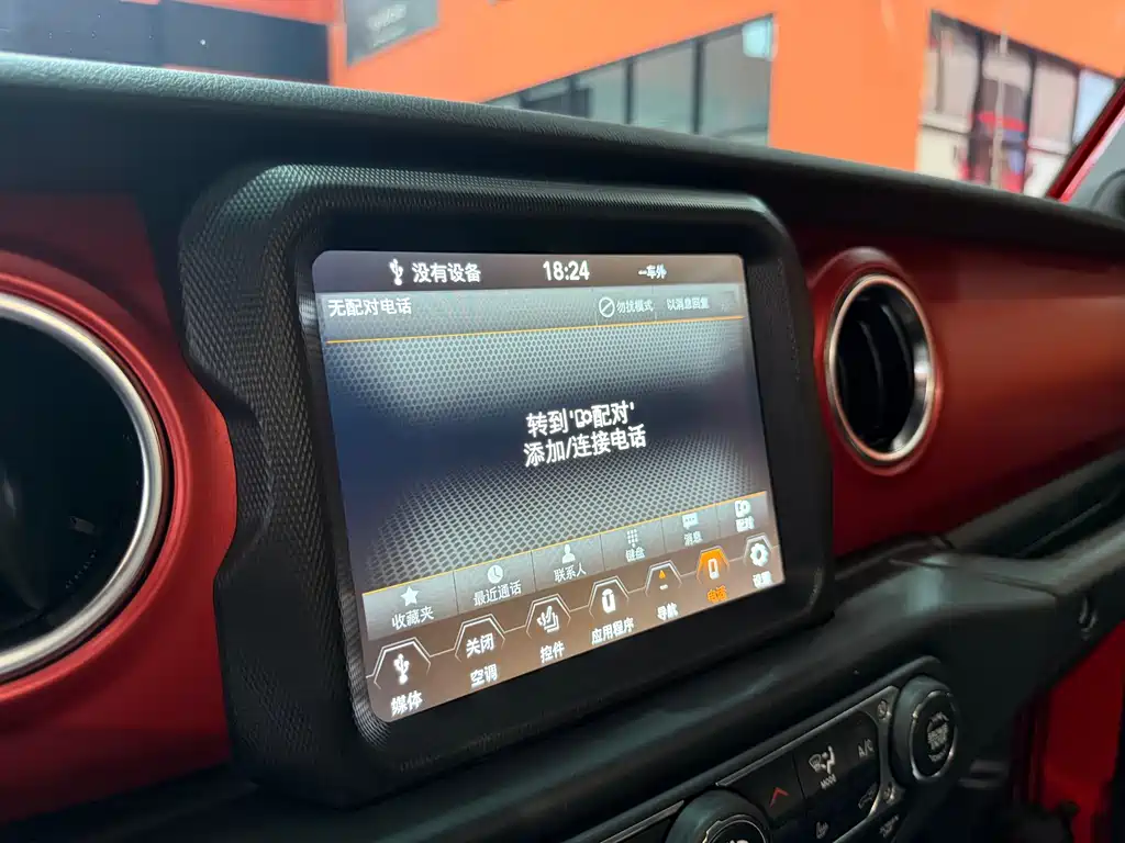 Jeep Wrangler 2022 — фото 13