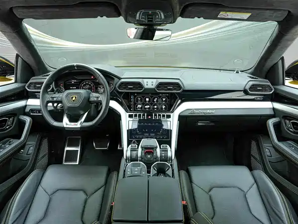 Lamborghini Urus 2022