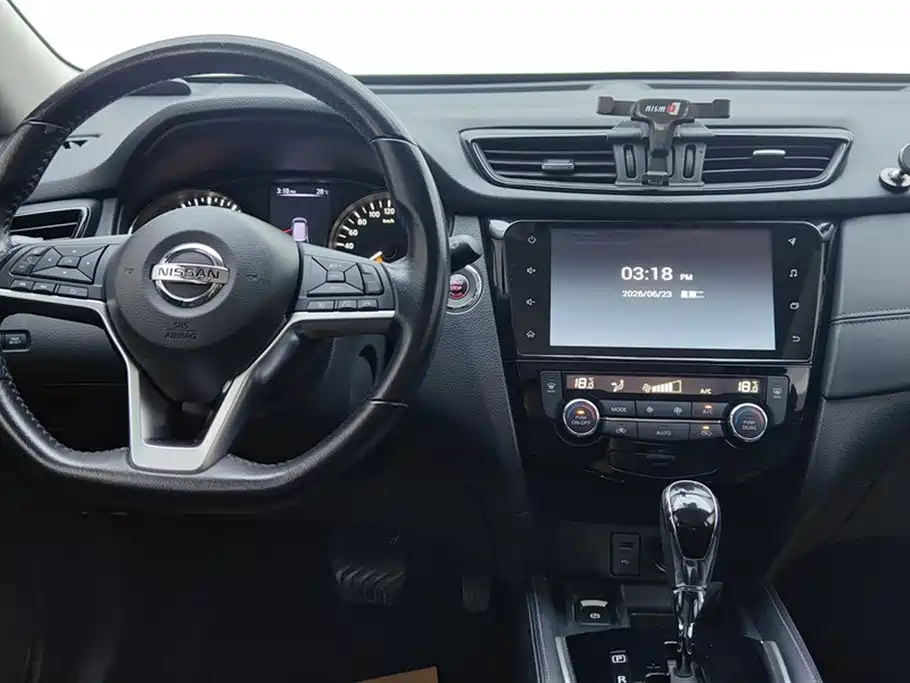 Nissan X-Trail 2019 — фото 12