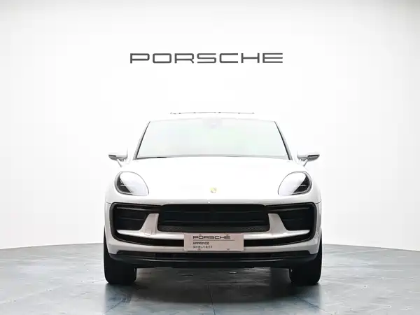 Porsche Macan 2024