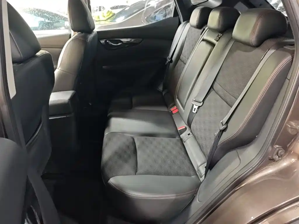 Nissan Qashqai 2018 — фото 17