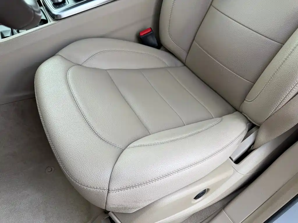 Mercedes-Benz M-Class 2012 — фото 14