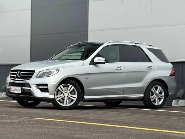 Mercedes-Benz M-Class 2012