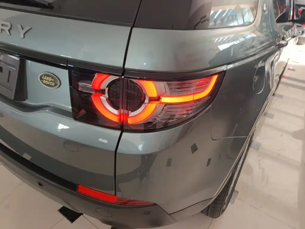 Land Rover Discovery Sport 2016 — фото 8