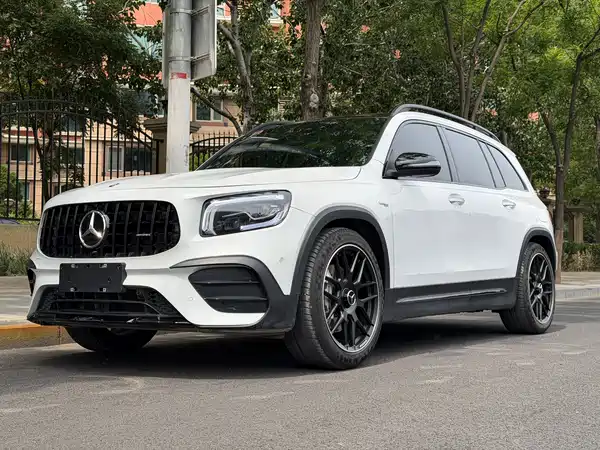 Mercedes-Benz GLB AMG 2023