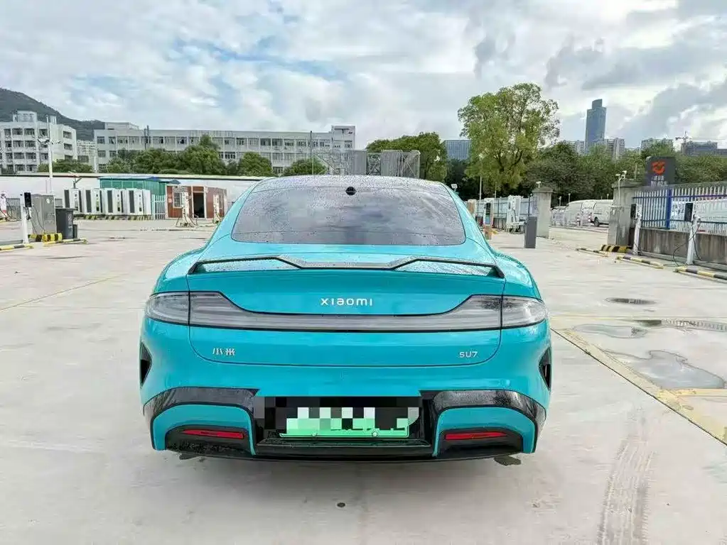 Xiaomi SU7 2025 — фото 9