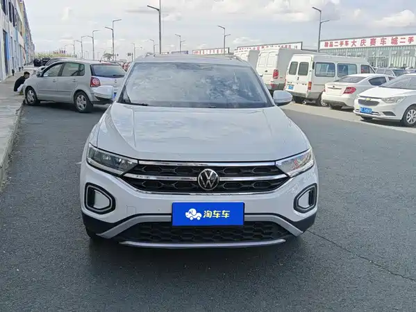 Volkswagen T-Roc 2025