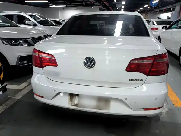 Volkswagen Bora 2015