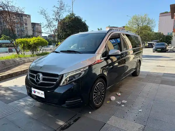 Mercedes-Benz V-Class 2021
