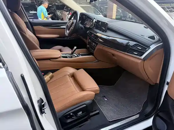 BMW X6 2015