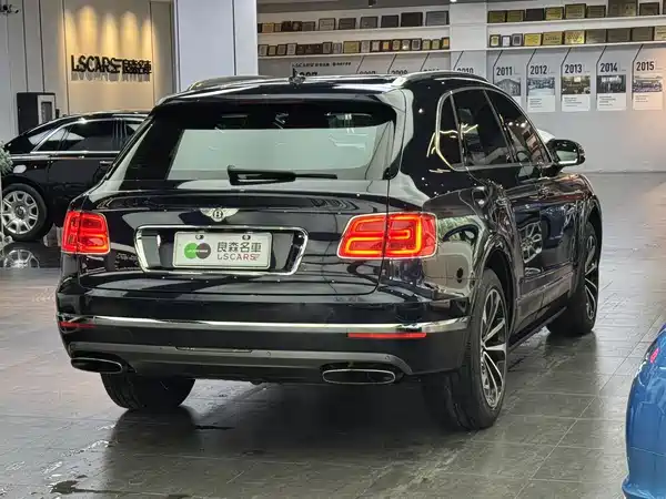 Bentley Bentayga 2016