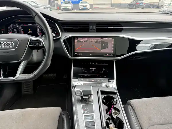 Audi A6L 2019