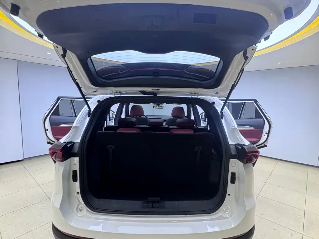 Jetour X70 PLUS 2023