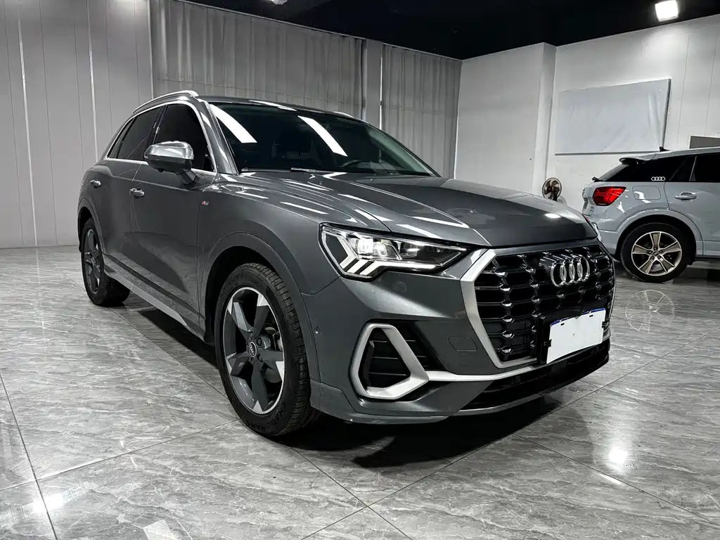 Audi Q3 2022