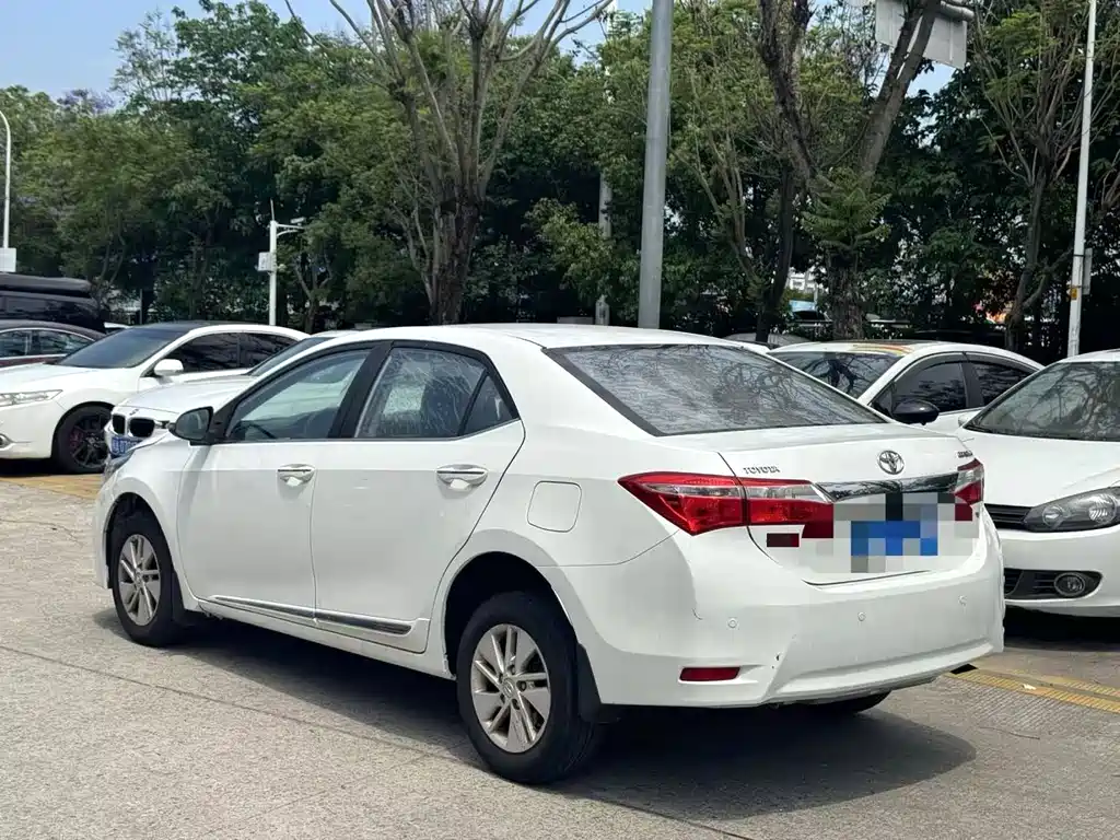 Toyota Corolla 2016 — фото 4