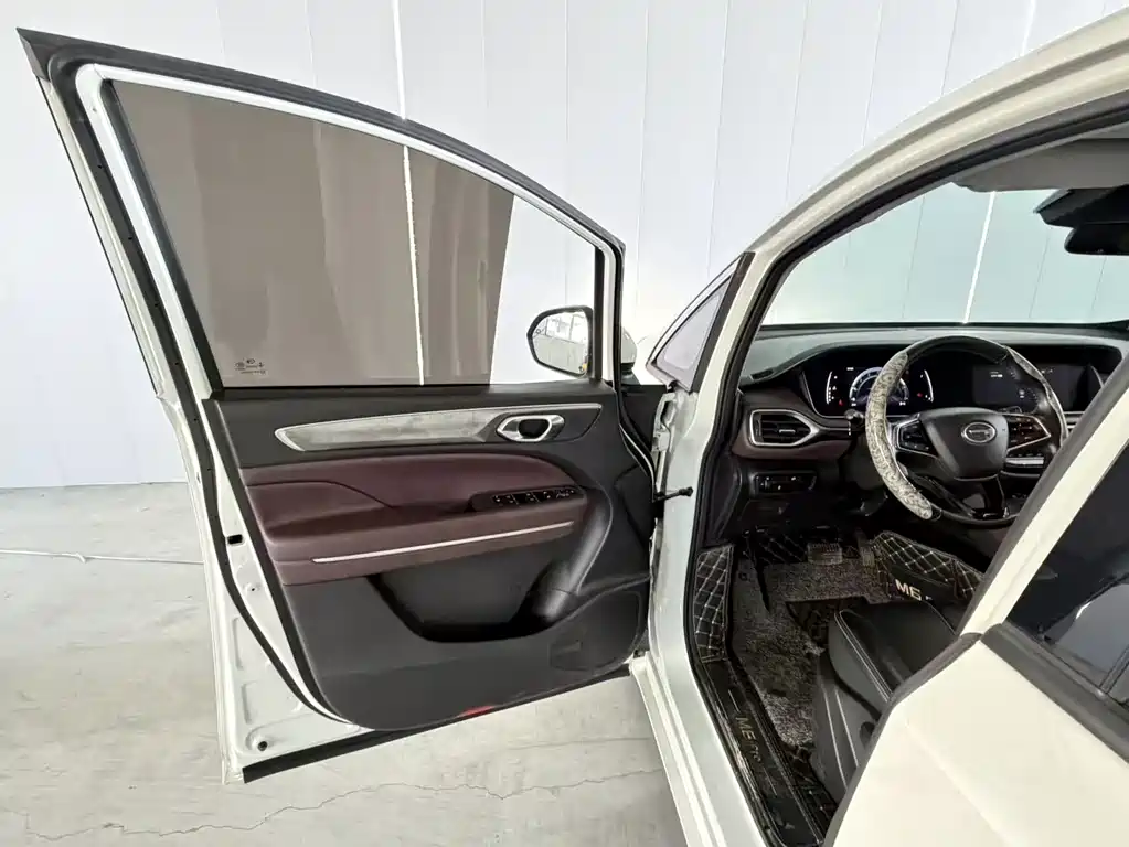 GAC Trumpchi M6 2022 — фото 23