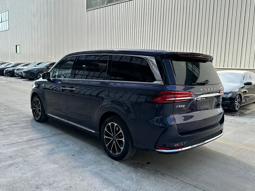 Roewe iMAX8 2022 — фото 6