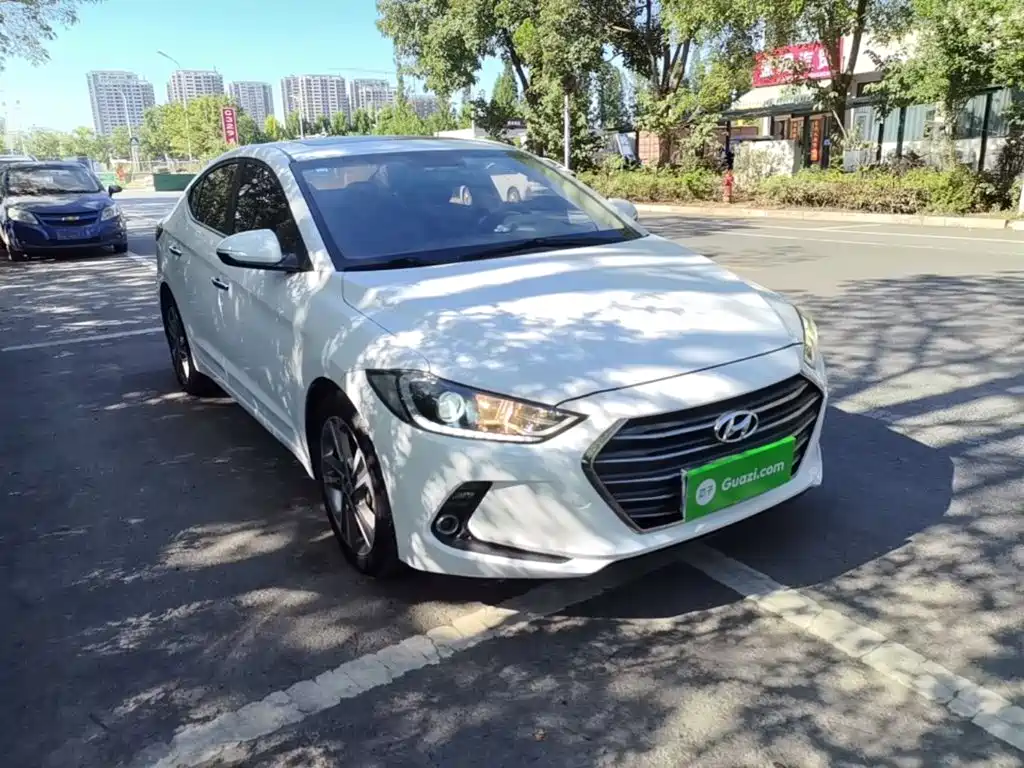 Hyundai Celesta 2018 — фото 4