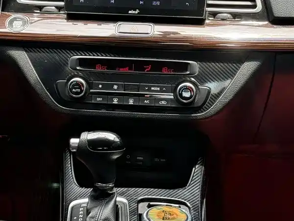 Kia K4 2014