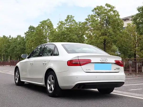 Audi A4L 2013