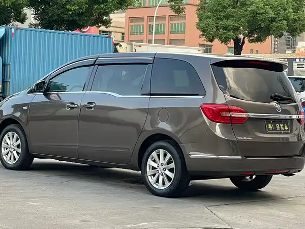 Buick GL8 2017