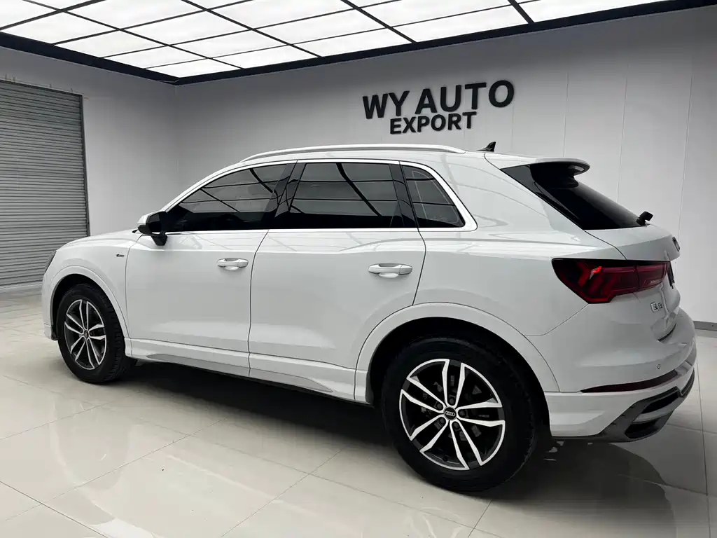 Audi Q3 2022
