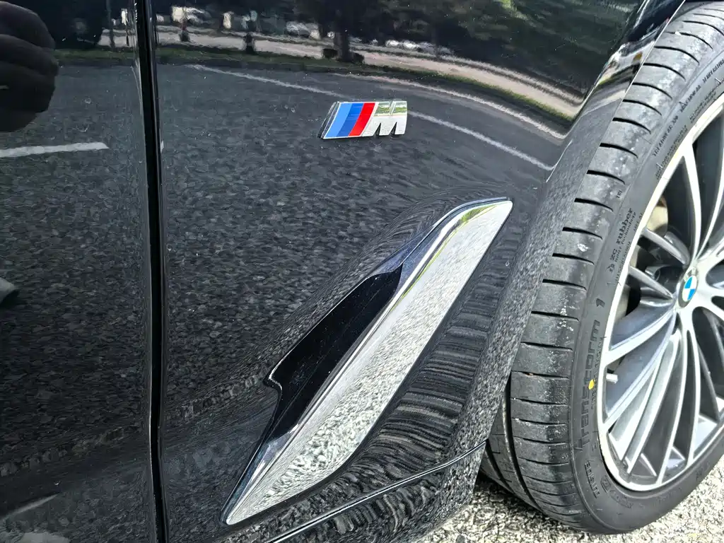 BMW 5 Series 2022 — фото 18