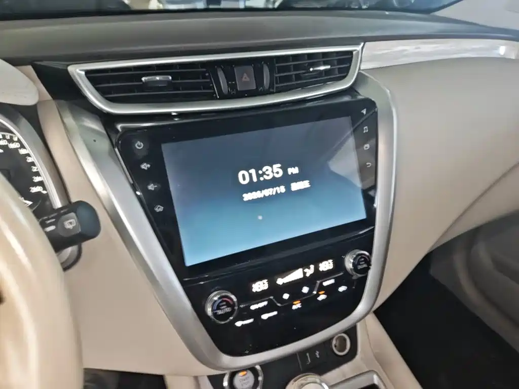 Nissan Murano 2019 — фото 13