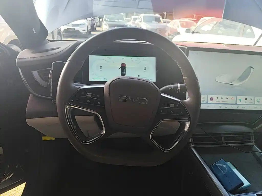 BYD Seal 2023 — фото 11